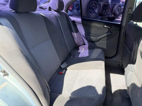 Used 2005 Honda Civic Hybrid Sedan image 17