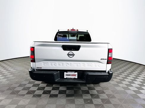 New 2026 Nissan Frontier S image 9