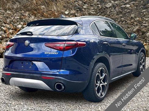 Used 2019 Alfa Romeo Stelvio Ti AWD/4WD image 2