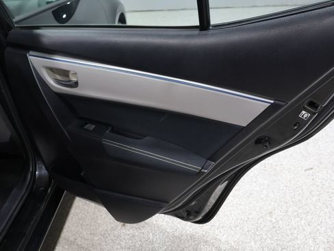 Used 2015 Toyota Corolla LE FWD image 20