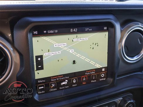 Used 2022 Jeep Wrangler Unlimited Sahara image 33