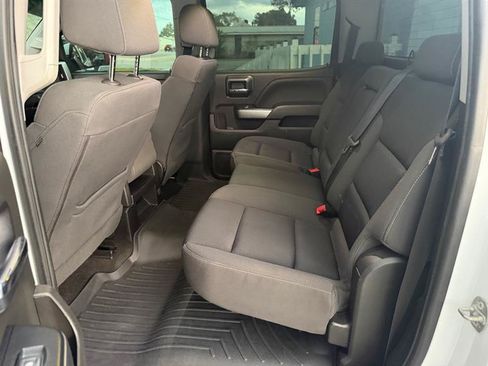 Used 2018 Chevrolet Silverado 1500 LT w/ Texas Edition RWD image 17