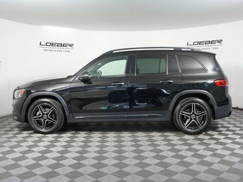 Certified 2022 Mercedes-Benz GLB 250 4MATIC image 2