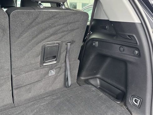 Certified 2023 Jeep Grand Cherokee L Limited image 26