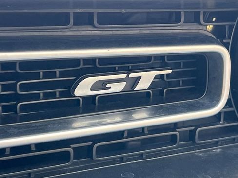 Used 2022 Dodge Challenger GT image 17