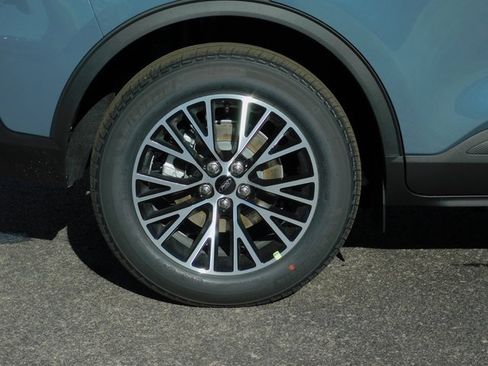 New 2026 Ford Escape SE image 11