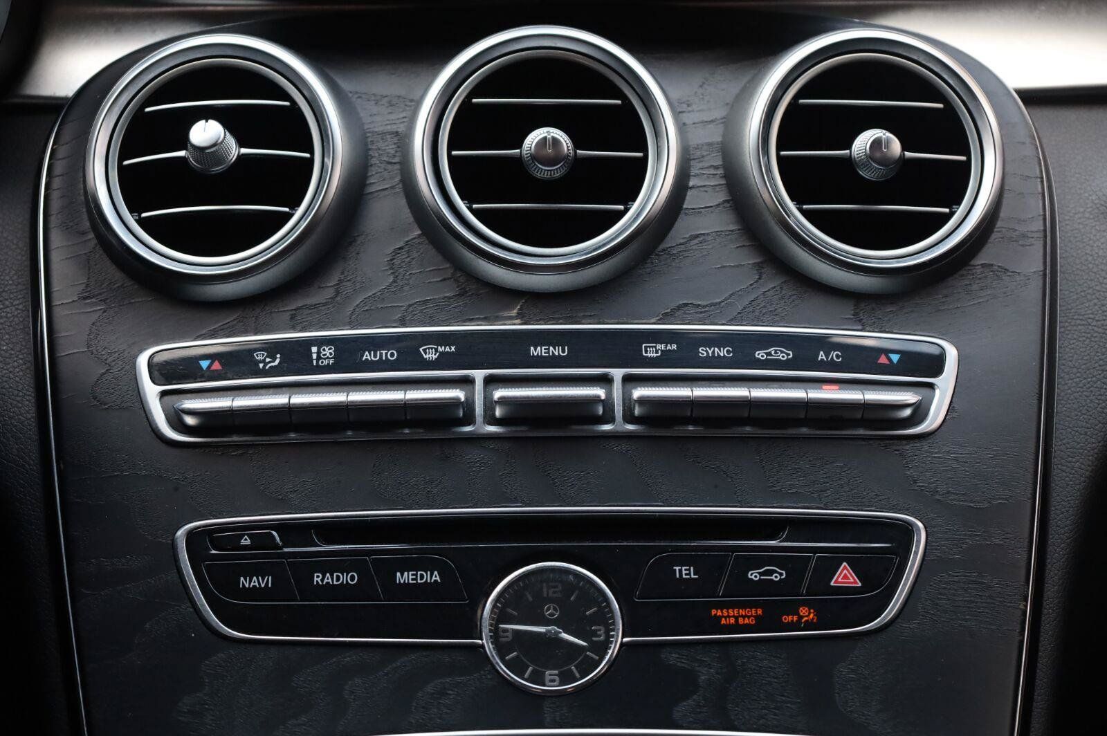 Used 2017 Mercedes-Benz C 300 4MATIC Sedan image 40