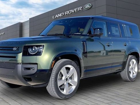 New 2026 Land Rover Defender 130 X-Dynamic SE image 1