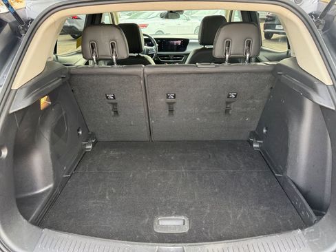 Used 2025 Buick Encore GX Preferred image 31