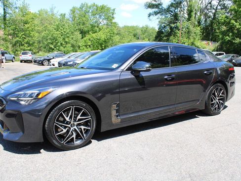 Used 2022 Kia Stinger GT-Line w/ Sun & Sound Package AWD/4WD image 13