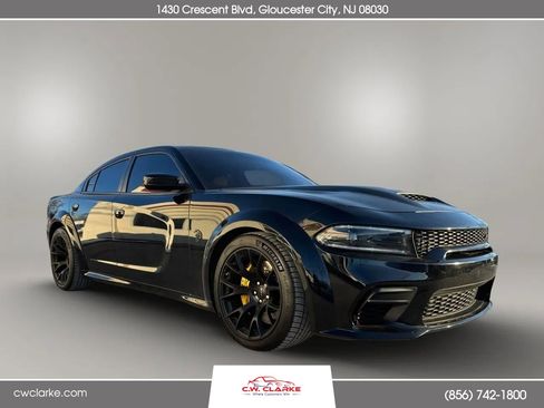Used 2023 Dodge Charger SRT Hellcat w/ Harman/Kardon Audio Group image 4