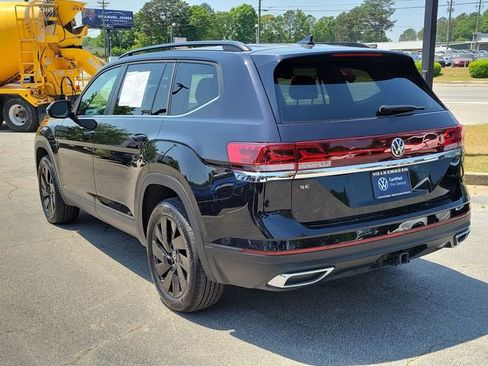 Certified 2025 Volkswagen Atlas SE w/ Panoramic Sunroof Package image 6
