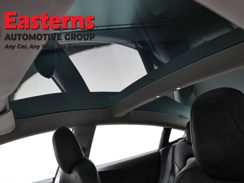 Used 2018 Tesla Model 3 Long Range AWD/4WD image 28