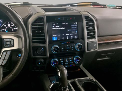 Used 2017 Ford F150 King Ranch w/ Equipment Group 601A Luxury RWD image 7