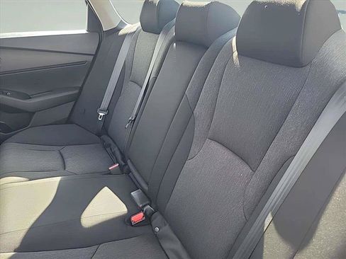 Used 2023 Honda Accord EX image 19
