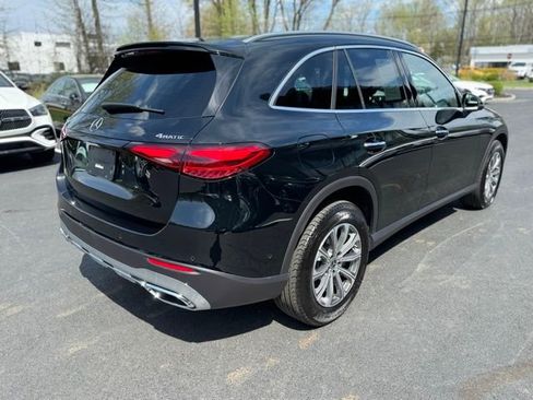 Used 2026 Mercedes-Benz GLC 300 4MATIC image 3