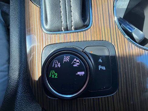 Used 2019 GMC Acadia SLE w/ Driver Alert Package I AWD/4WD image 25