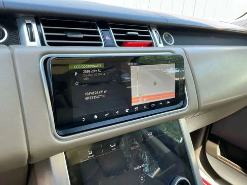 Used 2019 Land Rover Range Rover HSE image 27