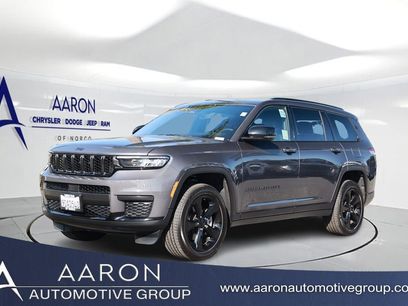 Used 2022 Jeep Grand Cherokee L Laredo
