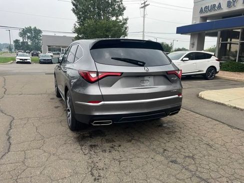 Used 2023 Acura MDX SH-AWD w/ Technology Package image 10