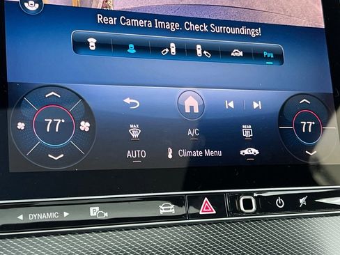 New 2025 Mercedes-Benz C 300 4MATIC Sedan image 24