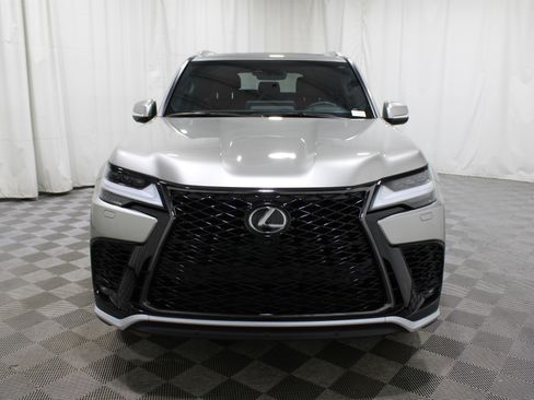 Used 2024 Lexus LX 600 F Sport image 40