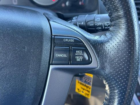 Used 2012 Honda Odyssey EX-L image 19
