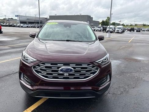 Used 2024 Ford Edge Titanium w/ Equipment Group 301A AWD/4WD image 19