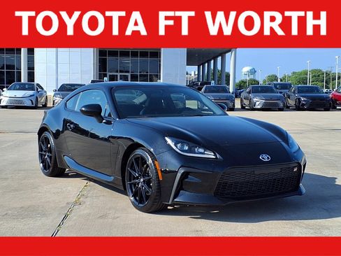 Used 2025 Toyota GR86 Premium w/ ALL Weather Mat Package (TMS) RWD image 1