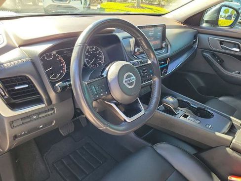 Certified 2021 Nissan Rogue SV w/ Premium Package image 22