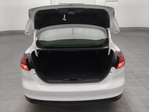 Used 2018 Ford Focus SE FWD image 29