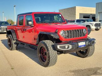 Used 2024 Jeep Gladiator Sport AWD/4WD video 2