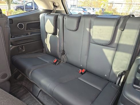 Certified 2025 Subaru Ascent Limited image 15