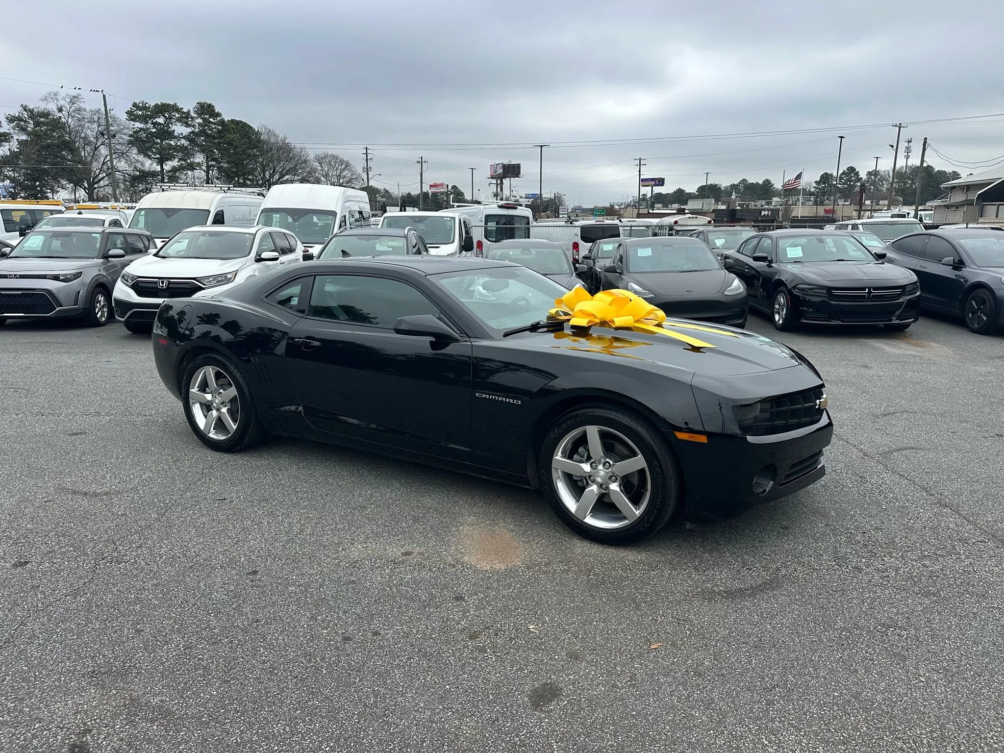 Used 2011 Chevrolet Camaro LT RWD image 13