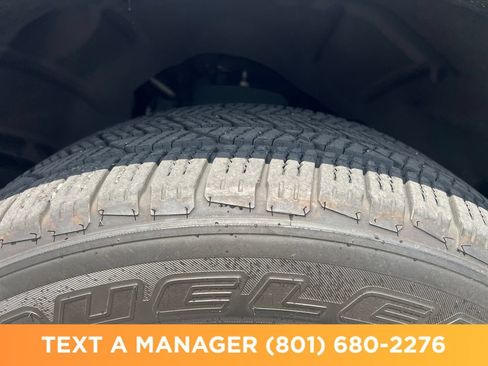 Used 2020 RAM 1500 Big Horn AWD/4WD image 11