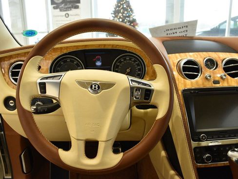 Used 2013 Bentley Continental GT image 24