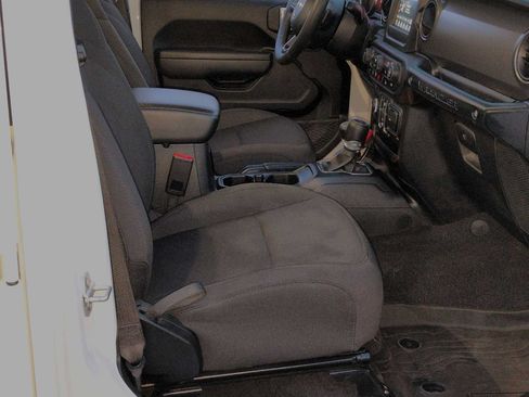 Used 2023 Jeep Wrangler Unlimited Sport AWD/4WD image 22