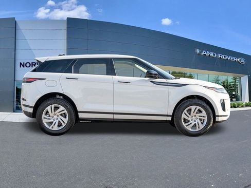 New 2025 Land Rover Range Rover Evoque S image 9