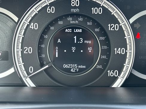 Used 2016 Honda Accord EX image 28