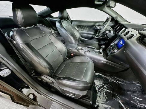 Used 2019 Ford Mustang GT Premium w/ Black Accent Package RWD image 14