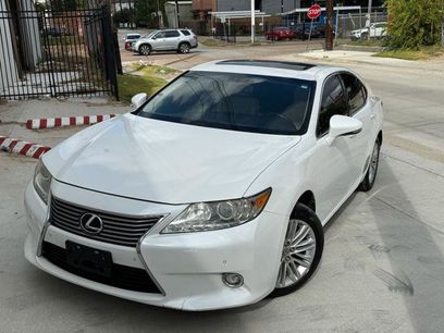 Used 2014 Lexus ES 350 w/ Luxury Package