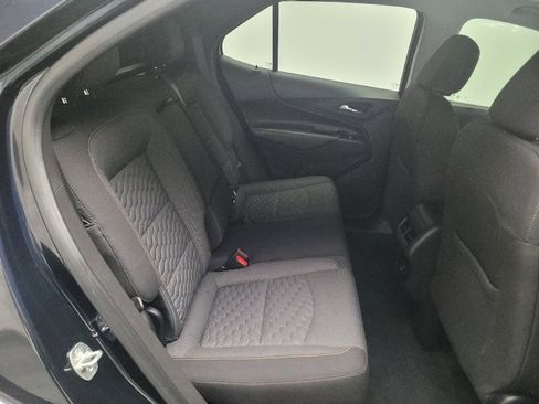 Used 2021 Chevrolet Equinox LT image 19