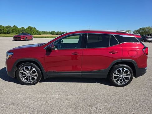 Used 2020 GMC Terrain SLT w/ Preferred Package FWD image 10