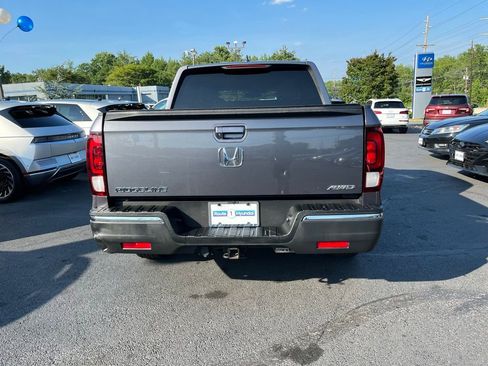 Used 2020 Honda Ridgeline Sport image 6