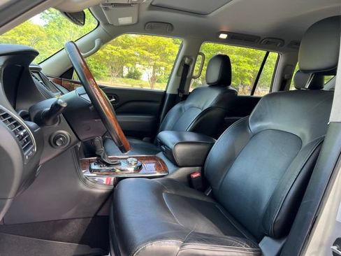 Used 2019 INFINITI QX80 Luxe AWD/4WD image 13