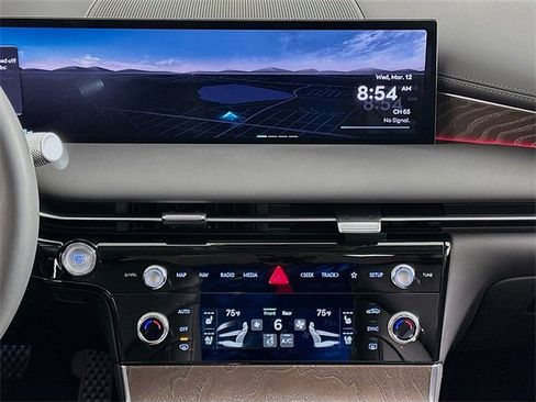 New 2025 Genesis G80 2.5T Advanced image 15