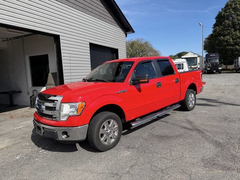 Used 2014 Ford F150 XLT w/ Equipment Group 302A Luxury image 4