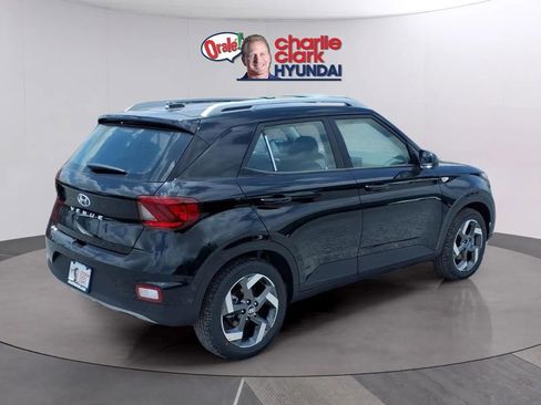 New 2026 Hyundai Venue SEL FWD image 5