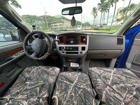 Used 2007 Dodge Ram 2500 Truck Laramie w/ Trailer Tow Group image 7