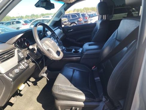 Used 2018 GMC Yukon XL SLT w/ Premium Edition image 4